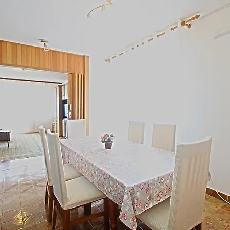Apartment Fuer 6 Personen Ca 110 Qm In Banjole, Istrien Istrische Riviera Banjole