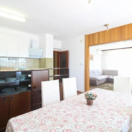 Fuer 6 Personen Ca 110 Qm In Banjole, Istrien Istrische Riviera *